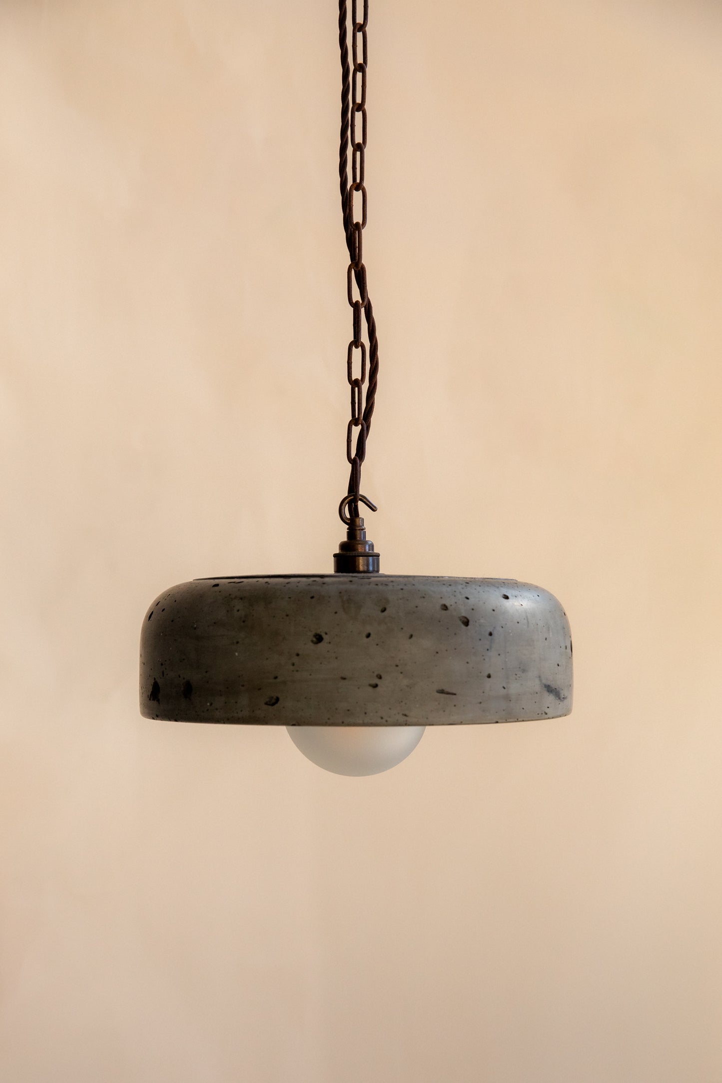 Medium Hakea Pendant