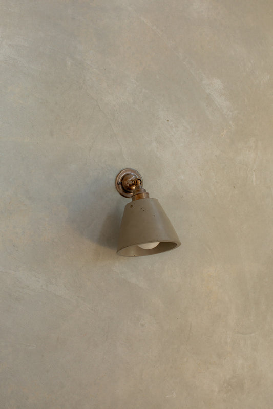 Mod Arm Wall Light with Knuckle